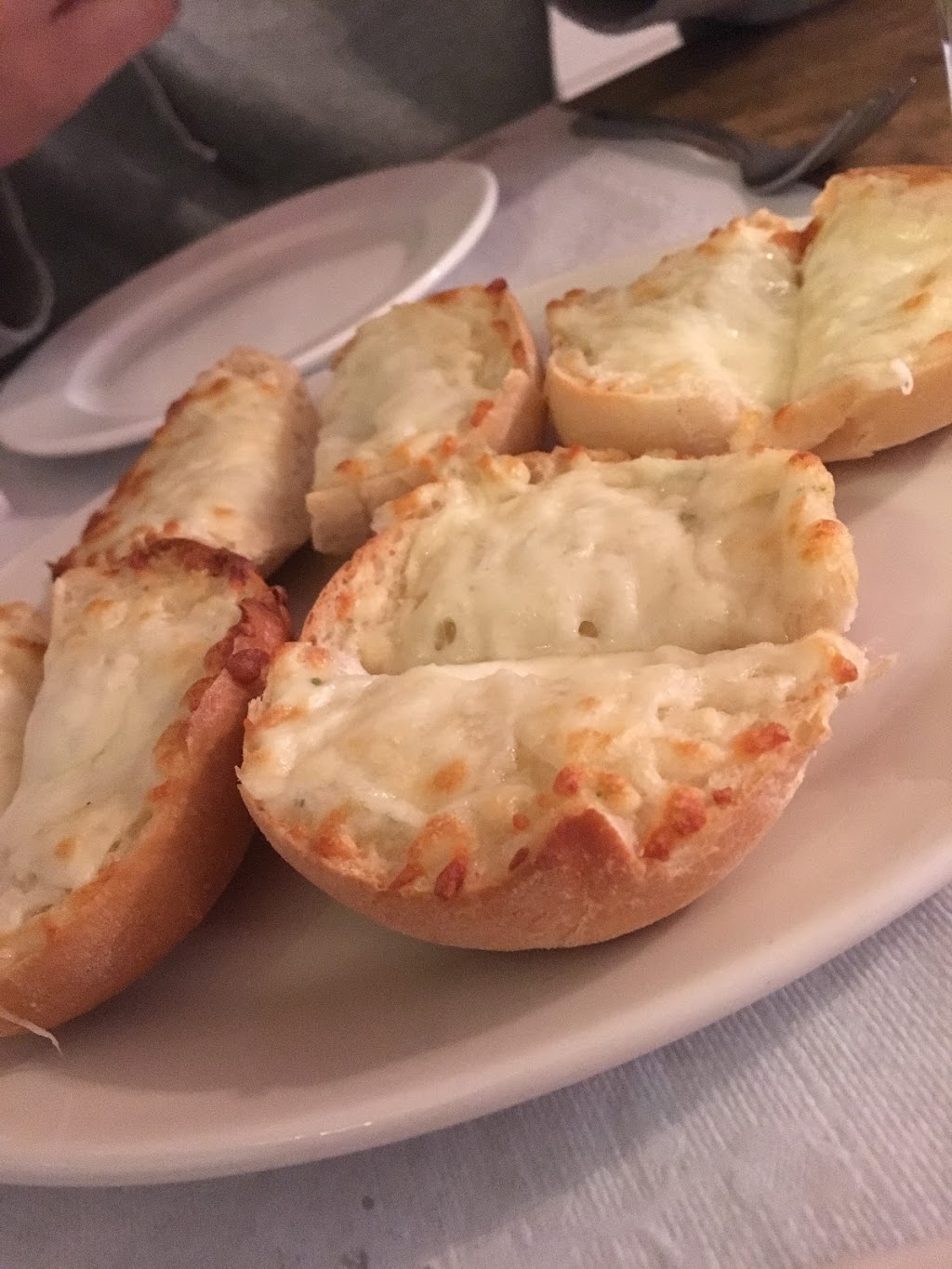 Pizarros | 366 Marguerite Ave, Vanier, ON K1L 6S5, Canada | Phone: (613) 747-7777