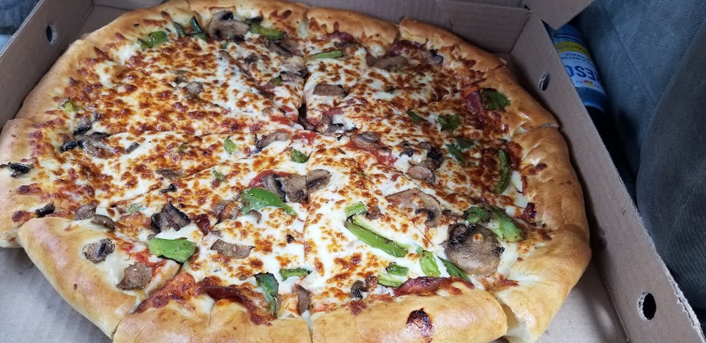 Pizza Hut | 70 Dufferin St, Perth, ON K7H 3A7, Canada | Phone: (613) 264-1010