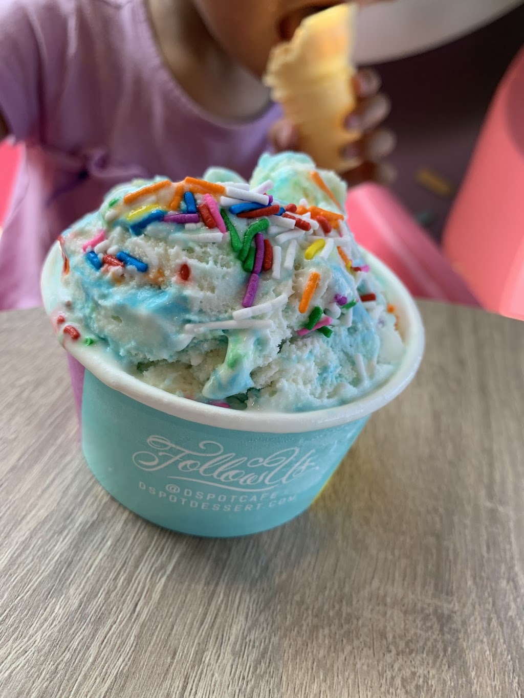 D Spot Desserts Milton | 6020 Main St W Unit 1, Milton, ON L9T 9M1, Canada | Phone: (905) 878-5577