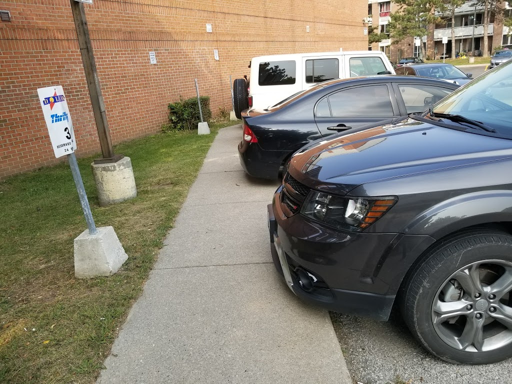 Thrifty Car Rental | 1245 Danforth Ave, Toronto, ON M4J 1M8, Canada | Phone: (416) 686-4112