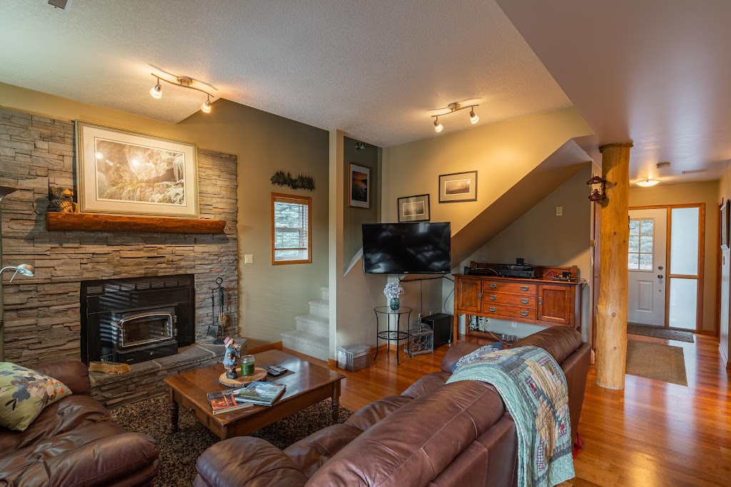 Natures Getaway Nordegg | Grouse Meadow Ln, Nordegg, AB T0M 2H0, Canada | Phone: (403) 874-7971