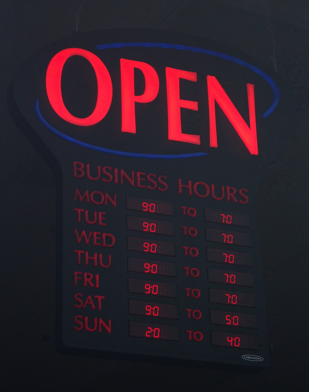 Threads Tailors & Cleaners | 2010 Trim Rd #12, Orléans, ON K4A 0G4, Canada | Phone: (613) 841-7300