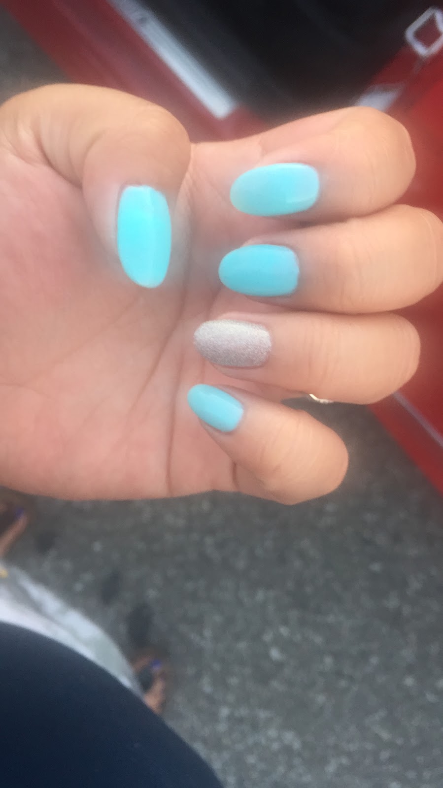 Loris Nails & Spa | 9045 Airport Rd, Brampton, ON L6S 0B8, Canada | Phone: (905) 793-9348