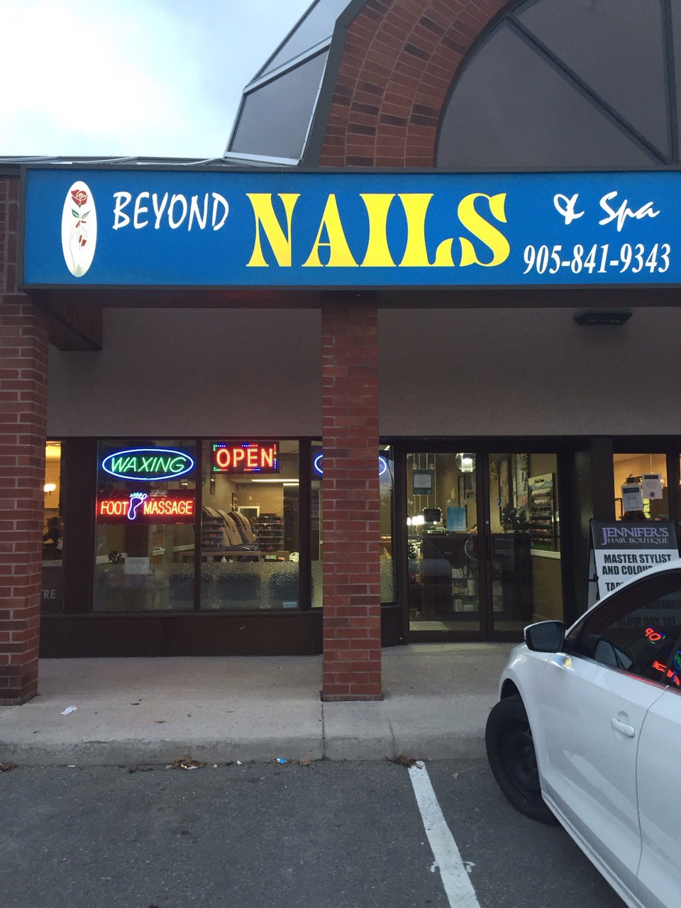 Beyond Nails & Spa | 15570 Yonge St #7, Aurora, ON L4G 1P2, Canada | Phone: (905) 841-9343