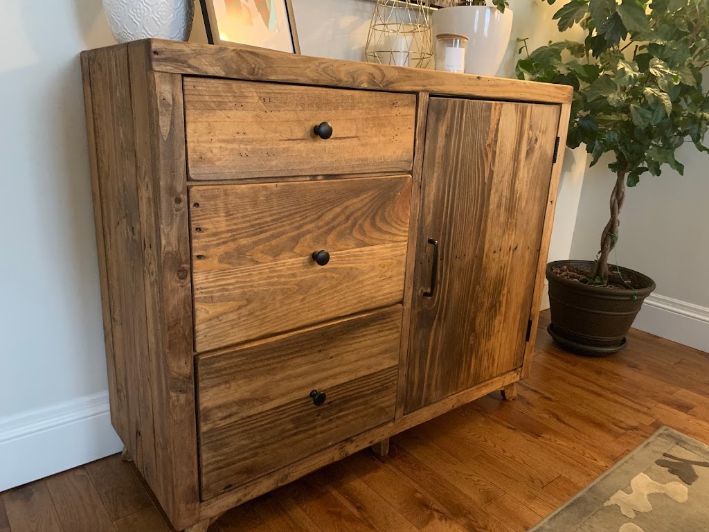 The Provincer Woodworks & Manufacturing Co. | 404 R. Marguerite, Dieppe, NB E1A 7H1, Canada | Phone: (506) 866-8087