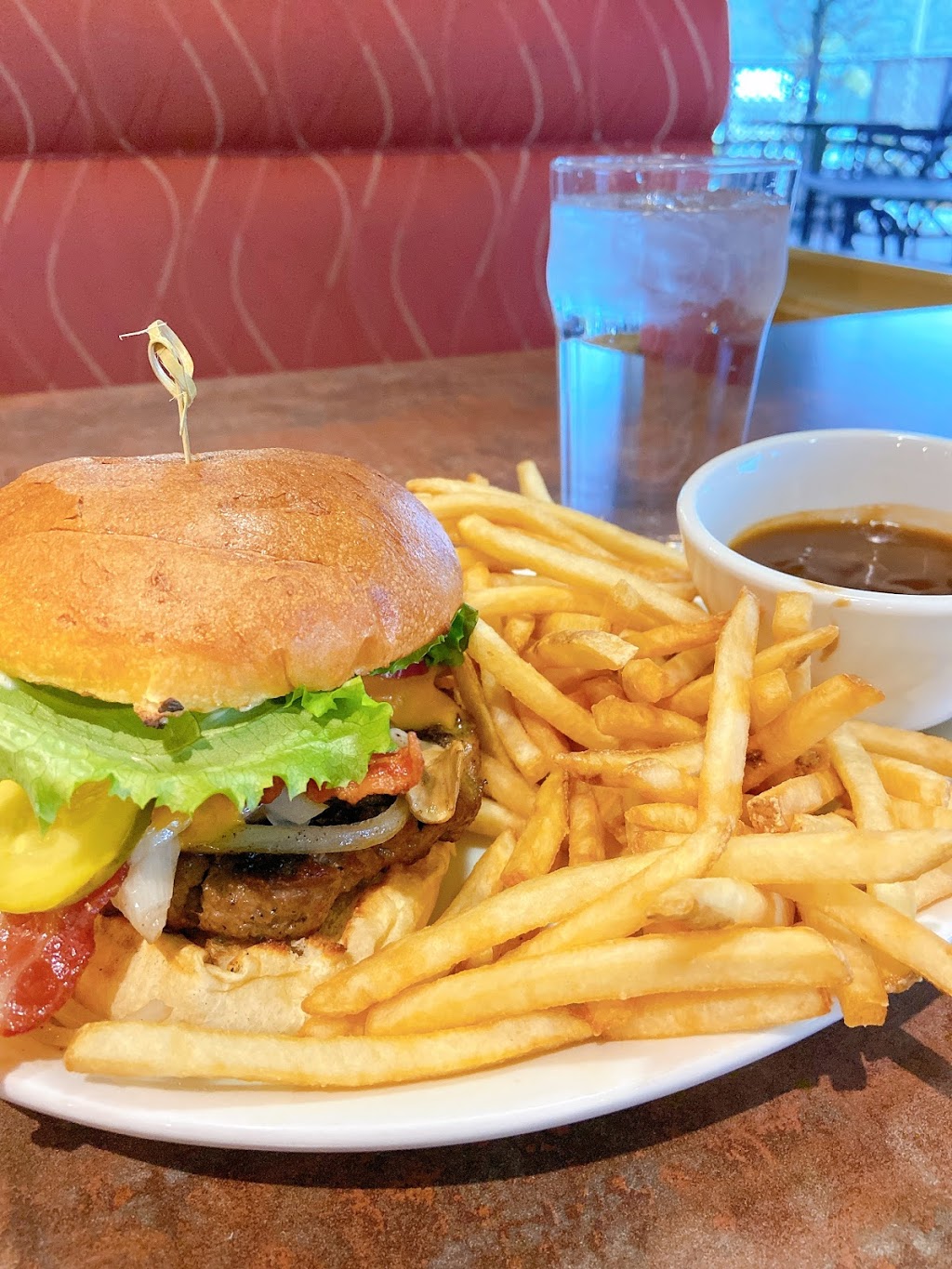 Smittys | 2980 N Island Hwy, Nanaimo, BC V9T 1S5, Canada | Phone: (250) 585-2527