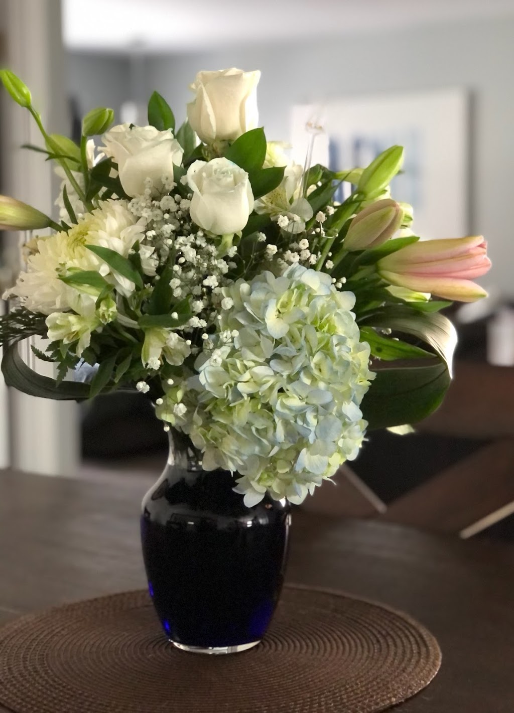 Fleuriste Carmine Inc | 6285 Rue Jarry E, Saint-Léonard, QC H1P 1W1, Canada | Phone: (514) 324-6222