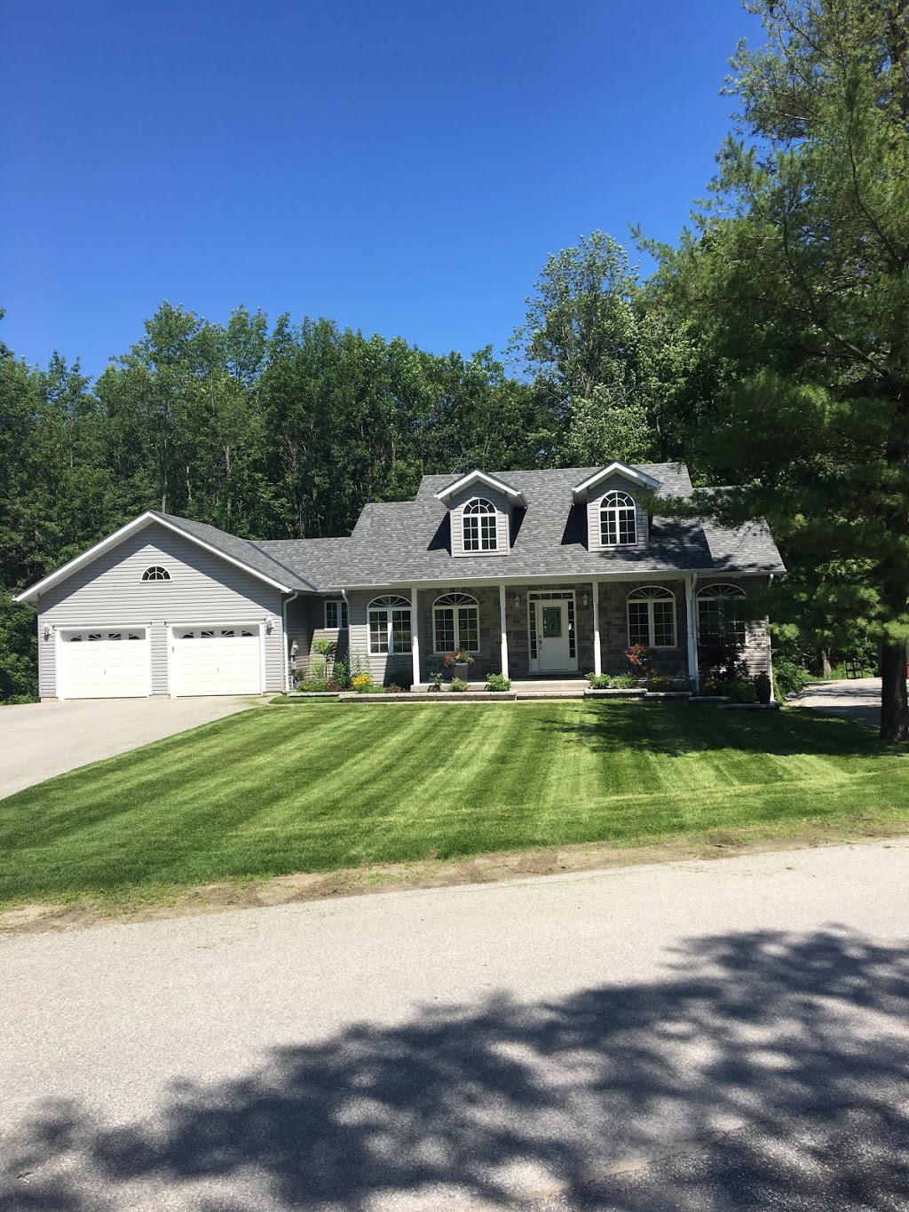 Dependable Property Maintenance & Snow Plowing | 4242 Carlyon Line, Severn, ON L3V 0W8, Canada | Phone: (705) 327-5296