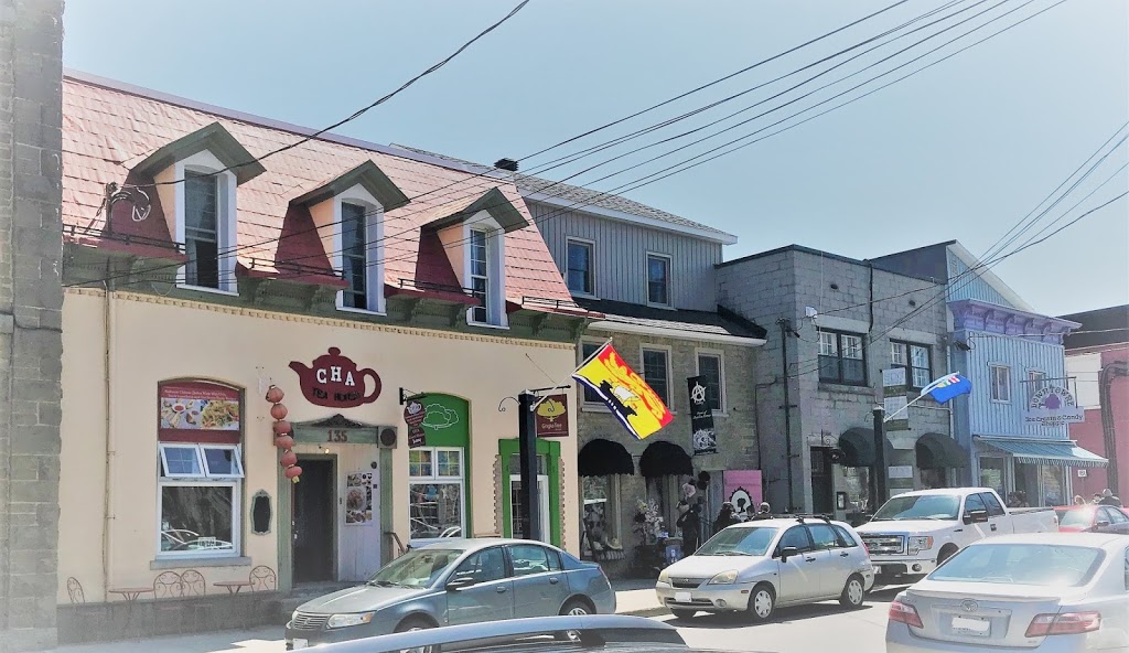 Gingko Tree | 141 St Lawrence St, Merrickville, ON K0G 1N0, Canada | Phone: (613) 867-0588
