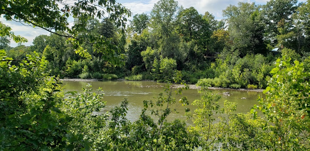 Springbank Gardens | 285 Wonderland Rd S, London, ON N6K 3T3, Canada | Phone: (519) 661-5575