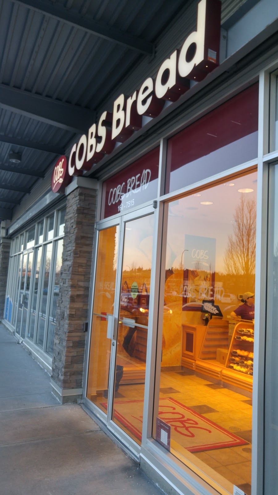 COBS Bread Bakery | 7515 Market Crossing #160, Burnaby, BC V5J 0A3, Canada | Phone: (604) 433-5771