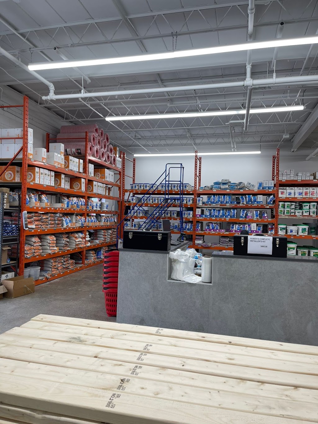 FlooReno Building Supplies | 470 Norfinch Dr, Toronto, ON M3N 1Y4, Canada | Phone: (416) 944-2001