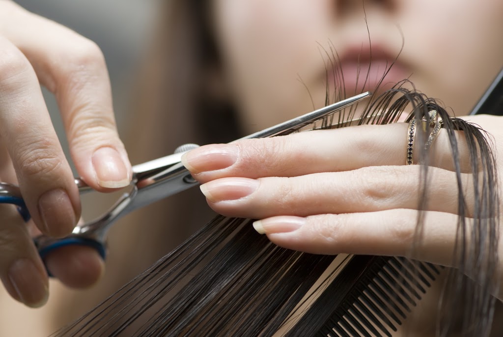 Josephs Coiffures - Ottawa Hair Salon | 1200 St Laurent Blvd #633, Ottawa, ON K1K 3B8, Canada | Phone: (613) 740-1200