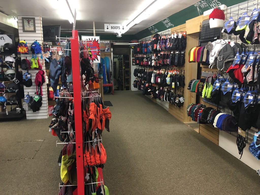 Mountainside Sports | 774 Mountain Rd, The Blue Mountains, ON L9Y 3Z2, Canada | Phone: (705) 444-2199