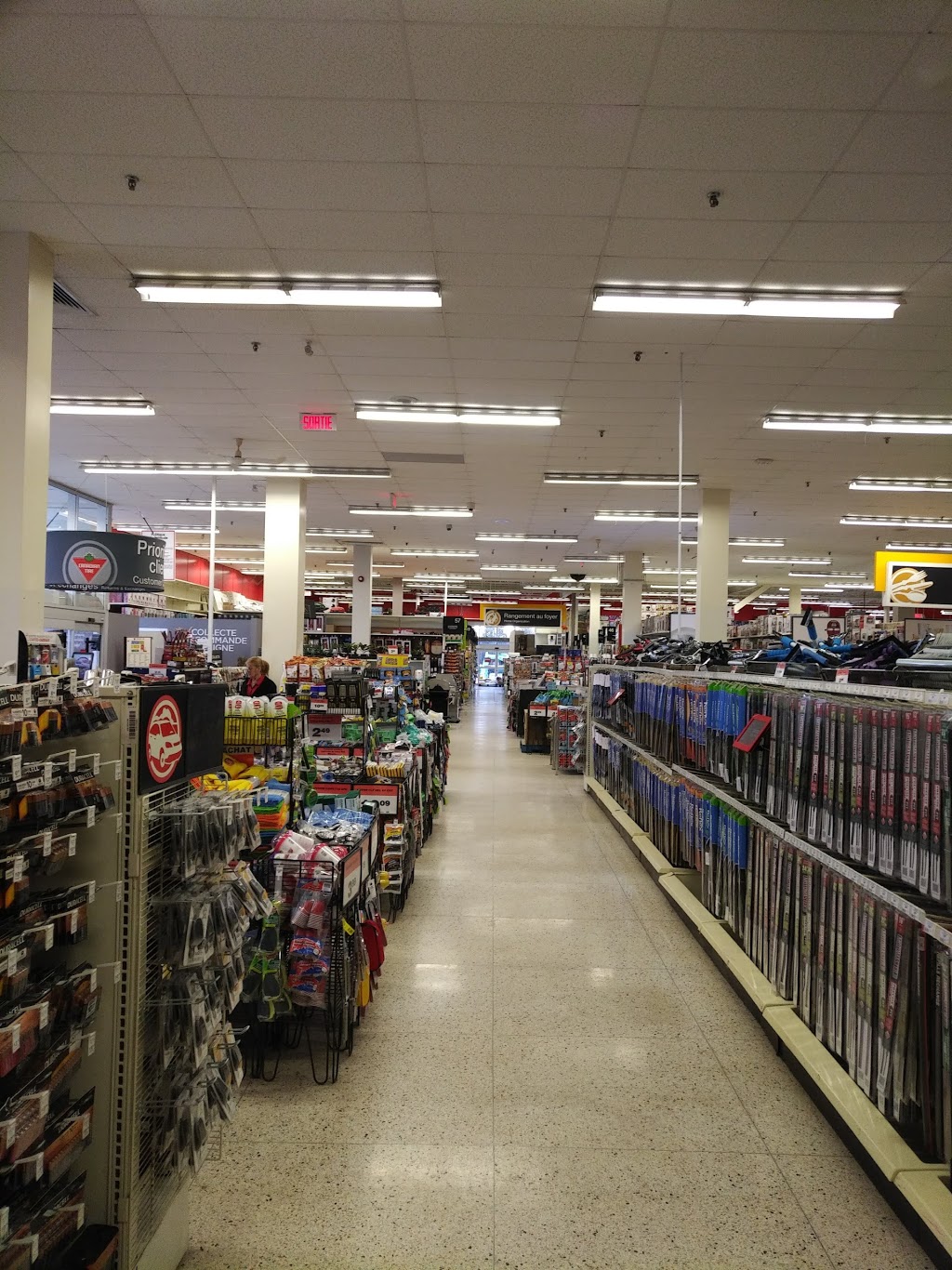 Canadian Tire - Verdun, QC | 3180 Rue Wellington, Verdun, QC H4G 1T3, Canada | Phone: (514) 766-8561