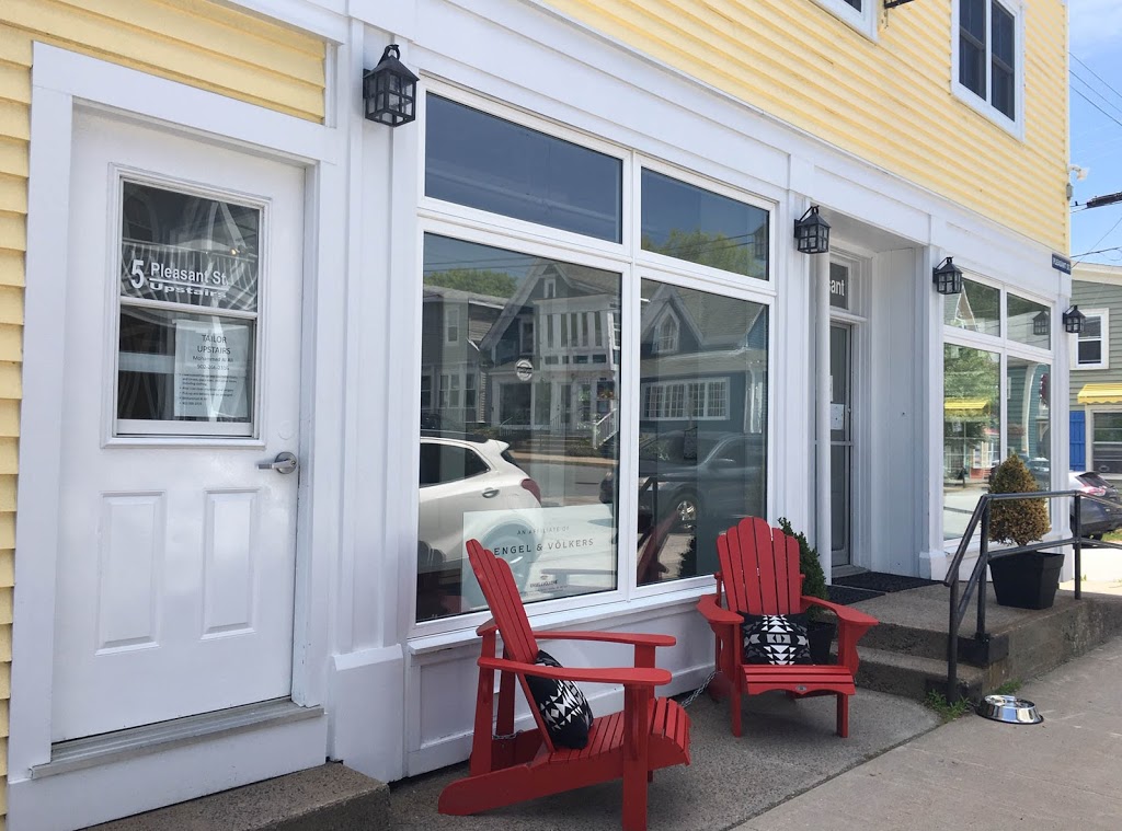 Engel & Völkers Chester | 5 Pleasant St, Chester, NS B0J 1J0, Canada | Phone: (902) 275-5613