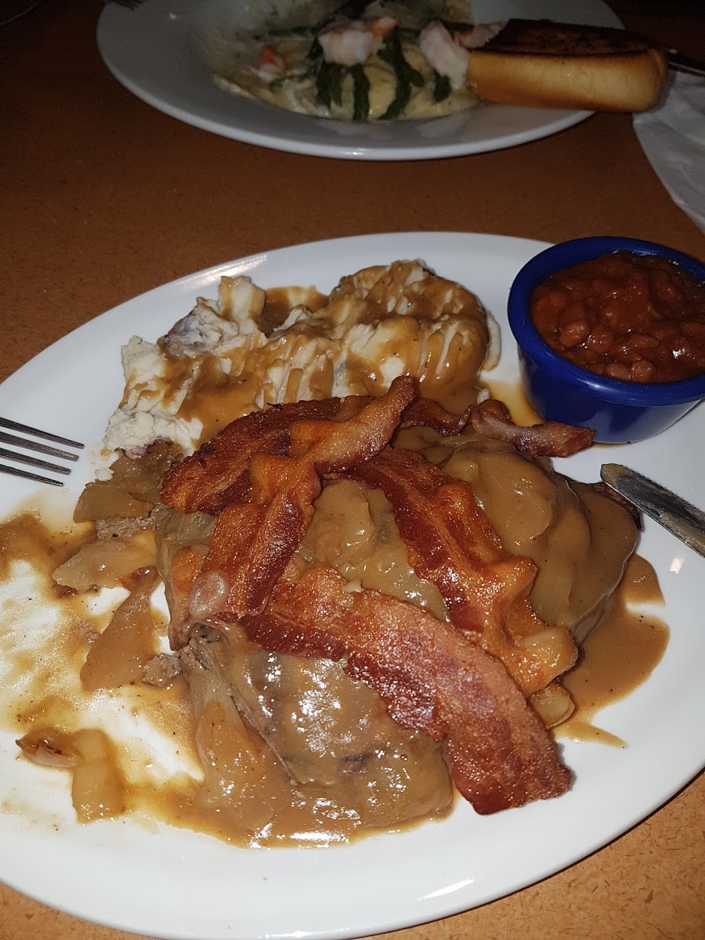 West River Cookhouse | 6-627 River Rd W, Wasaga Beach, ON L9Z 2P1, Canada | Phone: (705) 352-3663