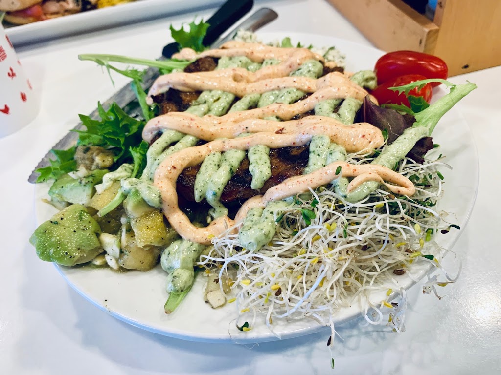 Nuburger | 1-1650, Kenaston Blvd, Winnipeg, MB R3P 2M6, Canada | Phone: (204) 615-2009