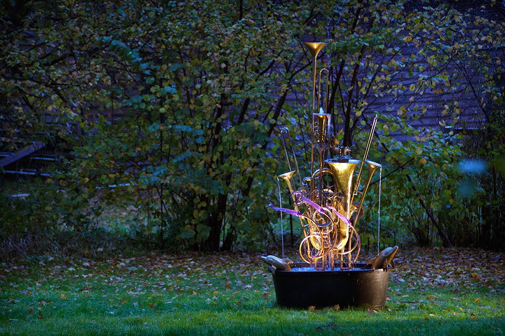 Douglas Walker Sculpture Studio | 8138 N Island Hwy, Black Creek, BC V9J 1H1, Canada | Phone: (250) 337-8417