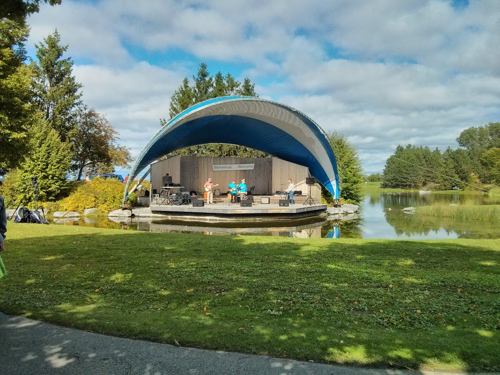 Corkstown Park | 61 Corkstown Rd, Nepean, ON K2H 7V4, Canada