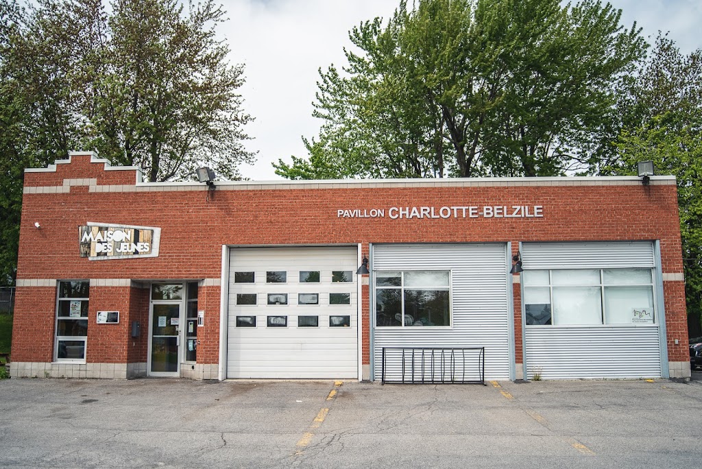 Youth Club De Beauharnois | 21 Rue Saint-Joseph, Beauharnois, QC J6N 0P3, Canada | Phone: (450) 225-6878