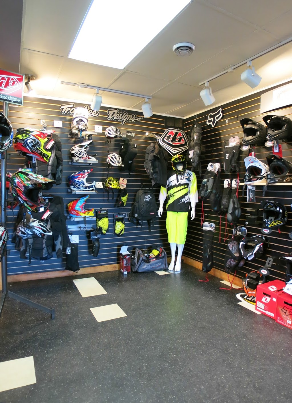Skyride Bike & Board Inc. | 4815 Silver Star Rd, Vernon, BC V1B 3K3, Canada | Phone: (250) 260-6777