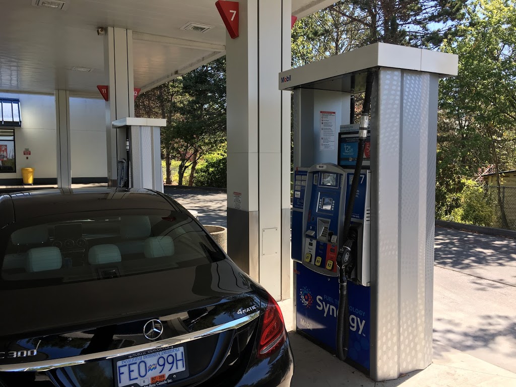 Mobil | 490 Tyee Dr, Point Roberts, WA 98281, USA | Phone: (360) 945-1639