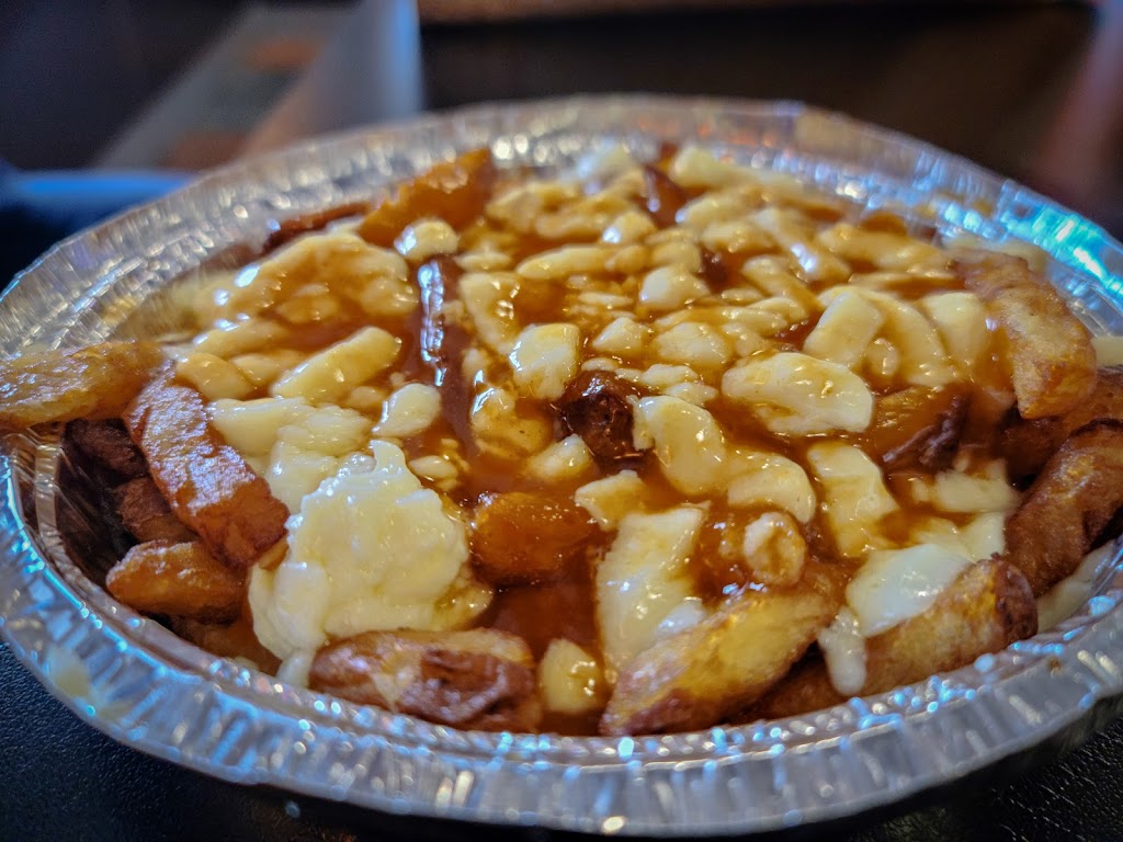 Lesters Deli Express | 222 Mnt de Liesse, Saint-Laurent, QC H4T 1N8, Canada | Phone: (514) 737-1114