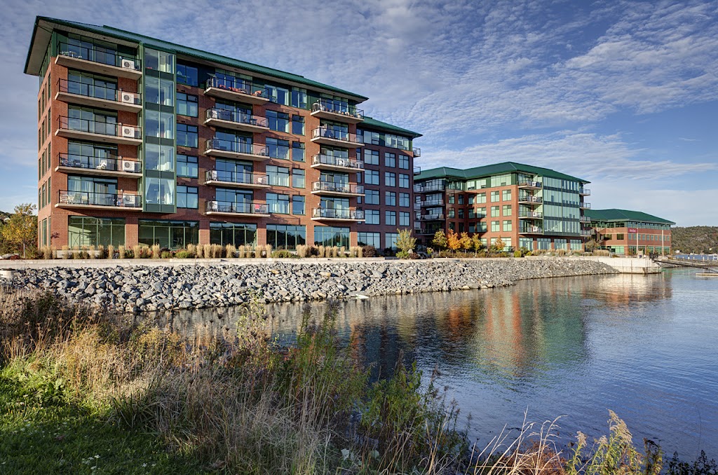 Halifax Life Real Estate Consultants | 222 Waterfront Dr Suite 106, Bedford, NS B4A 0H3, Canada | Phone: (902) 403-6655