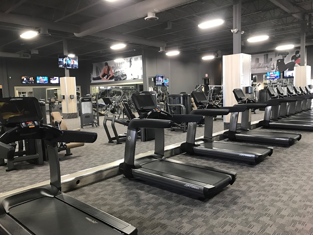 Express Fitness - Scarborough | 1399 Kennedy Rd, Scarborough, ON M1P 2L6, Canada | Phone: (416) 750-0069