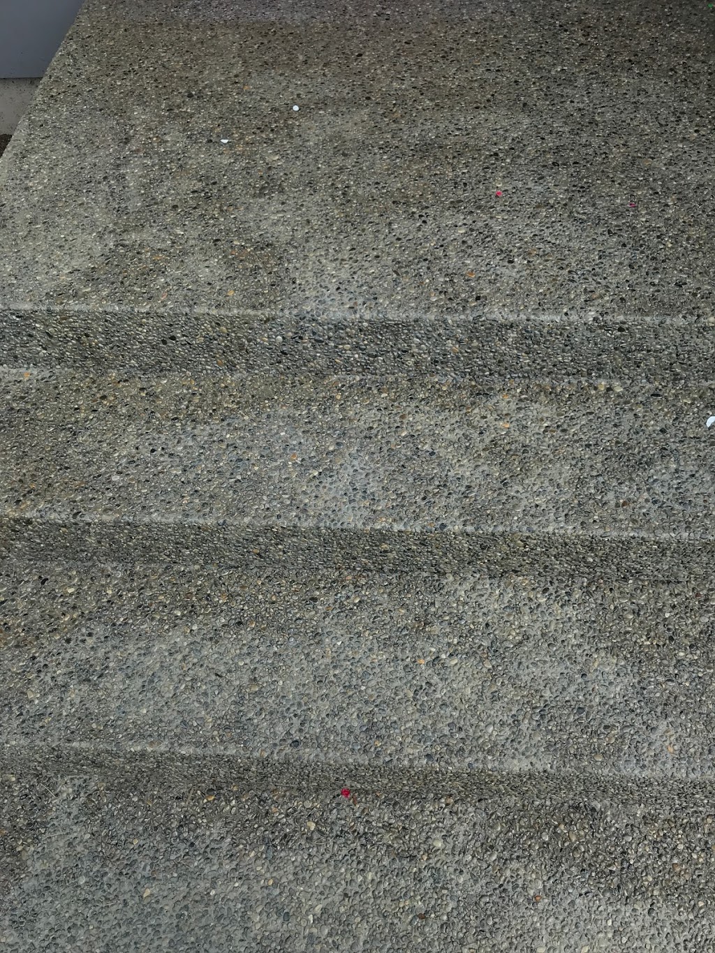 Johnnys Concrete | 413 24 Ave NE, Calgary, AB T2E 1X3, Canada | Phone: (403) 899-1855