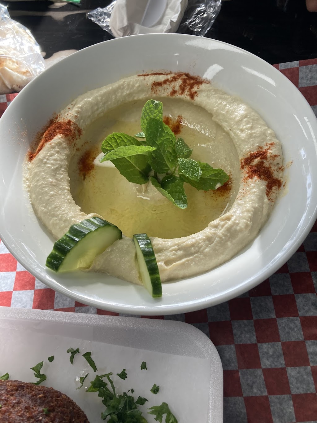 Adonis Lebanese Cuisne | 630 1 Ave NE, Calgary, AB T2E 0B6, Canada | Phone: (403) 570-1203