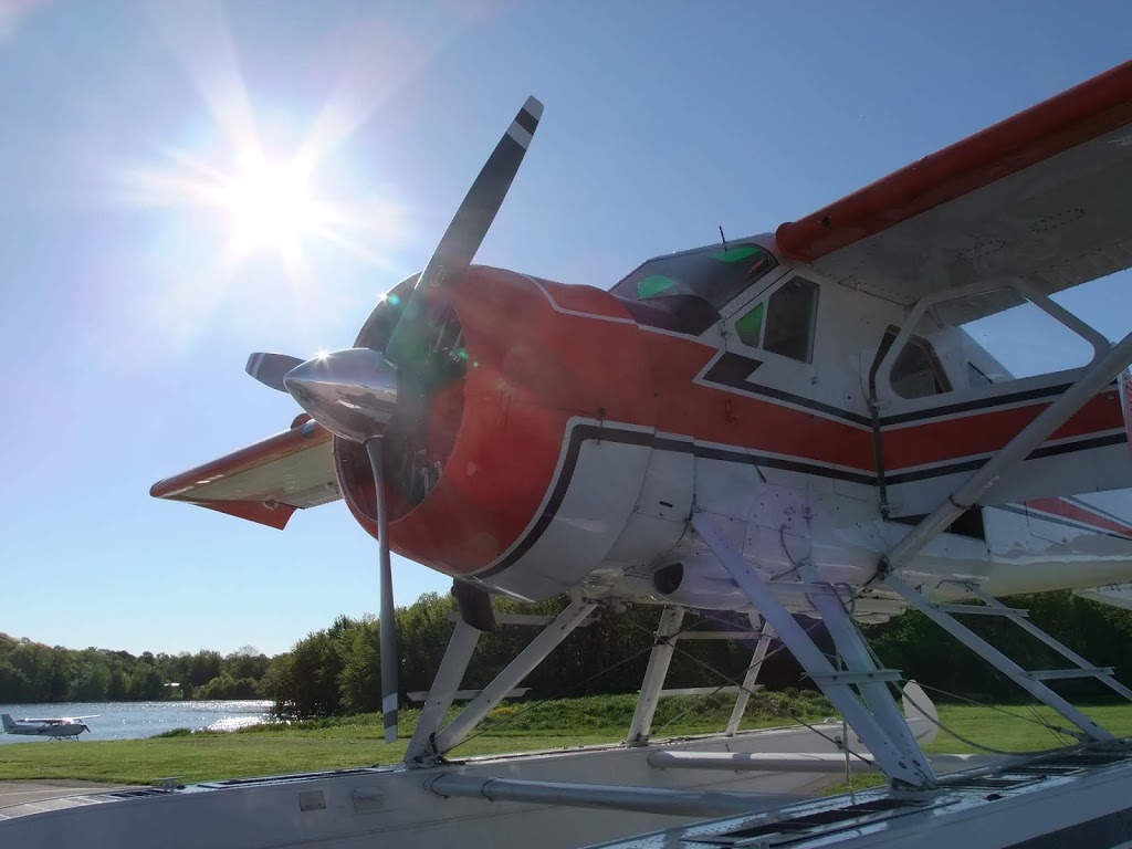 Lake Country Airways | 6422 Blue Bird St, Orillia, ON L3V 6H6, Canada | Phone: (705) 325-9838