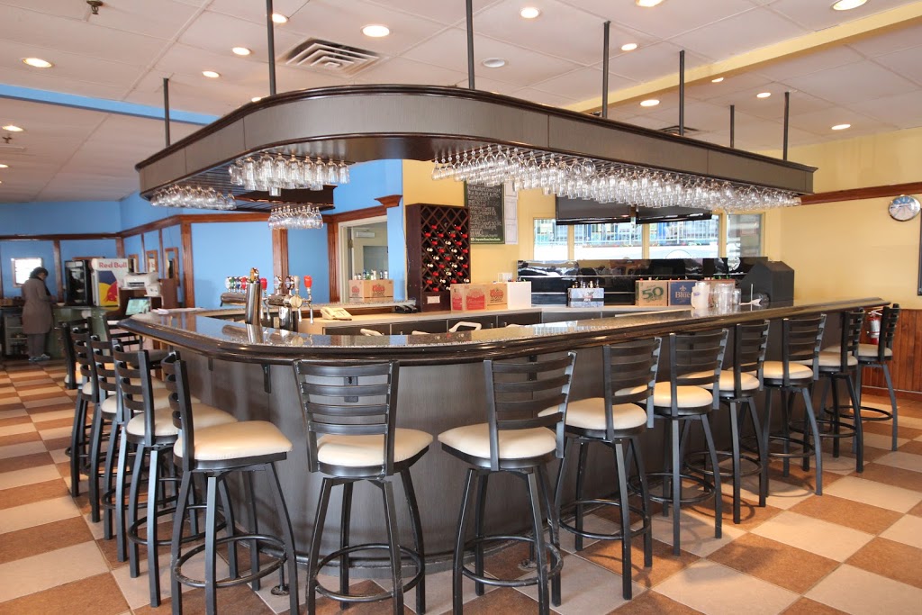 Merivale Bowling Centre | 1916 Merivale Rd, Nepean, ON K2G 1E8, Canada | Phone: (613) 228-9190