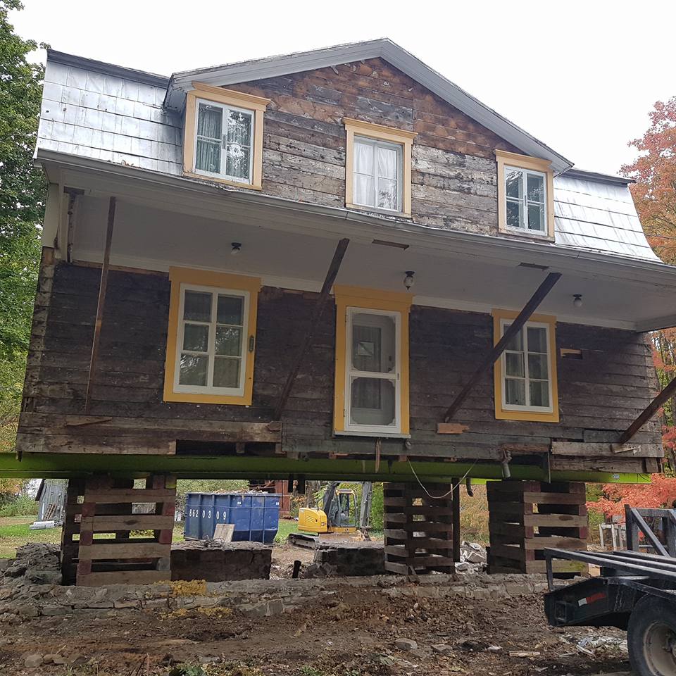 Déplacement de bâtiments JMD | 195 Rue Patton, Montmagny, QC G5V 1K8, Canada | Phone: (418) 241-3576
