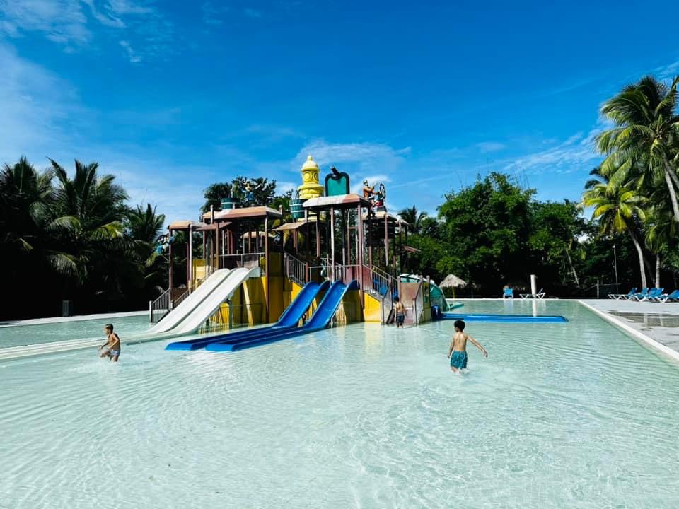 Virginia Iceton Travel | 4468 40 St, Drayton Valley, AB T7A 1W4, Canada | Phone: (844) 468-3299