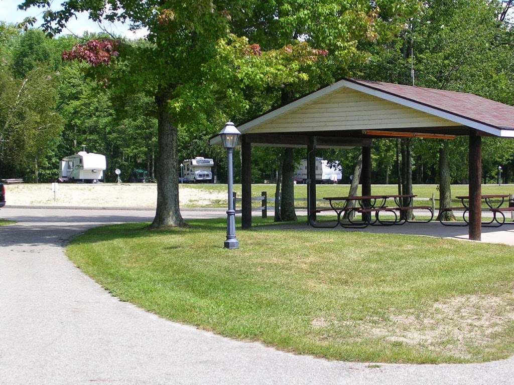 Fort Trodd Family Campground Resort, Inc. | 6350 Lapeer Rd, Township of Clyde, MI 48049, USA | Phone: (810) 987-4889