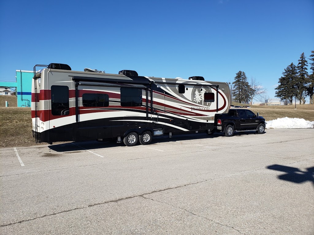Glamping RV & Enclosed Trailer Rentals | Bishopgates Road, King St, Burford, ON N0E 1A0, Canada | Phone: (519) 755-6569
