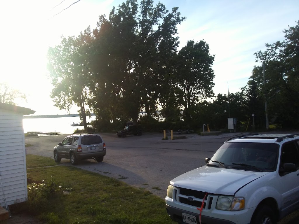Coopers Marina | 1226-1228 Front Rd N, Amherstburg, ON N9V 3R3, Canada | Phone: (519) 736-2067