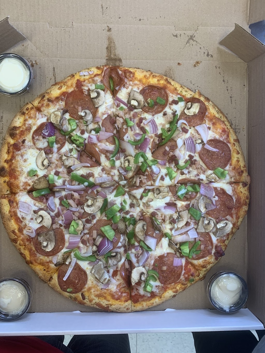 Uncle Als Pizza | 5004 46 St, Sylvan Lake, AB T4S 1C2, Canada | Phone: (403) 300-0800