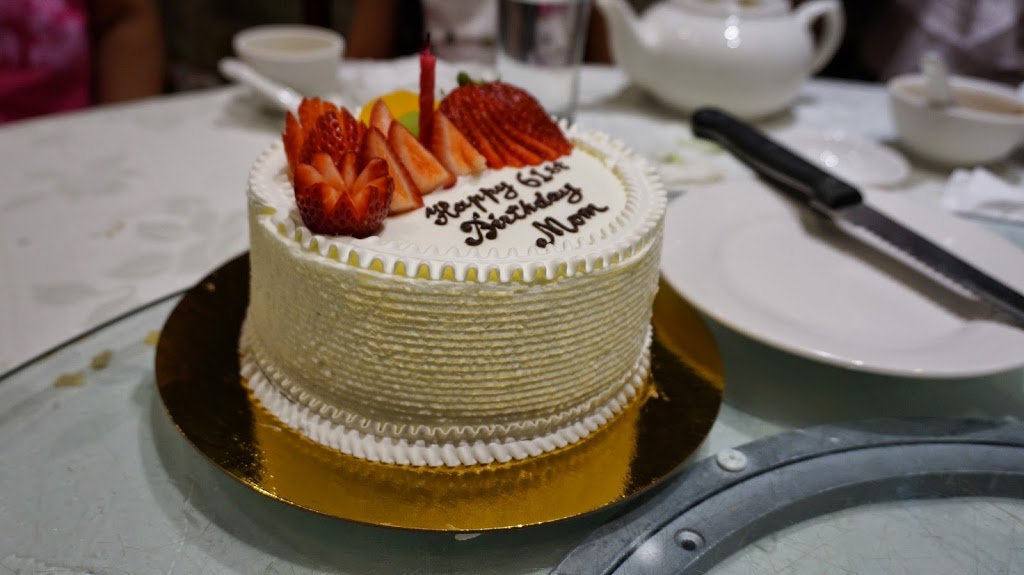 Yan Bakery | 2070 E Hastings St, Vancouver, BC V5L 1T9, Canada | Phone: (604) 215-8323