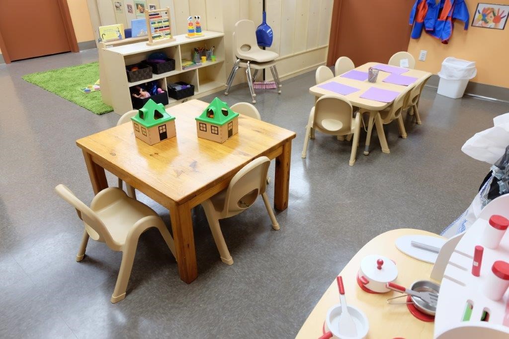 Jolly Learning Daycare | 12222 137 Ave NW, Edmonton, AB T5L 4X5, Canada | Phone: (780) 476-1187
