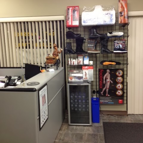 Aches n Pains Therapy Centre | 3040 New St, Burlington, ON L7N 1M5, Canada | Phone: (905) 639-8283