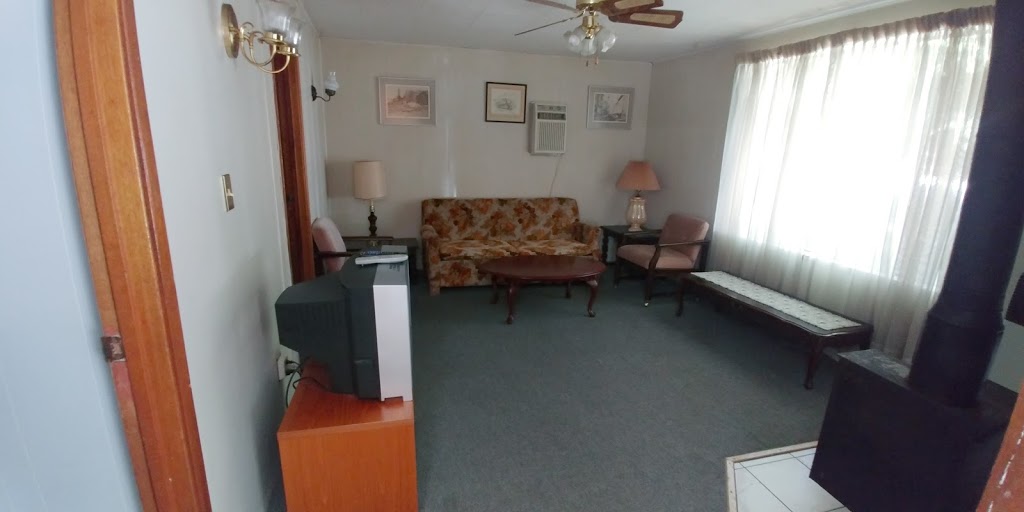 Highland Cabins | 80 2nd Ave, Beaverdell, BC V0H 1A0, Canada | Phone: (250) 212-3365