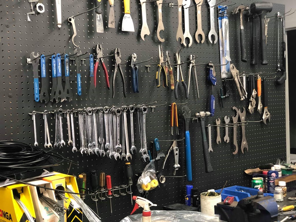 Tipere Bicycles | 159 Rue Saint-Damase, Drummondville, QC J2B 2S4, Canada | Phone: (819) 478-7074