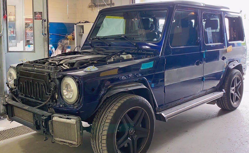 Effective Auto Body Repair Ltd., | 3651 No. 3 Rd, Richmond, BC V6X 2B8, Canada | Phone: (604) 273-2773