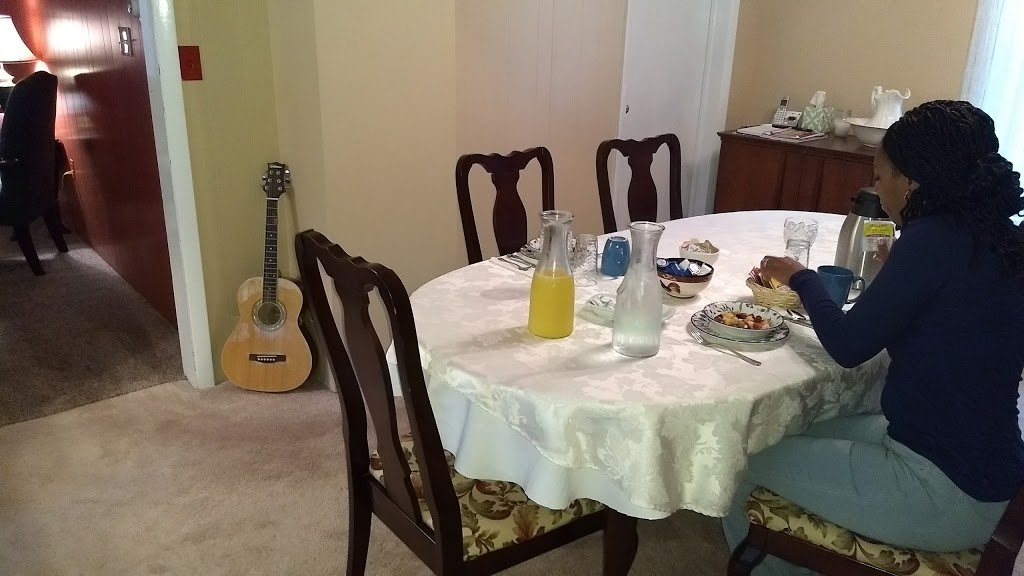 Shady Rest Bed and Breakfast | 3288 Lakeshore Rd, Lexington, MI 48450, USA | Phone: (810) 359-5866