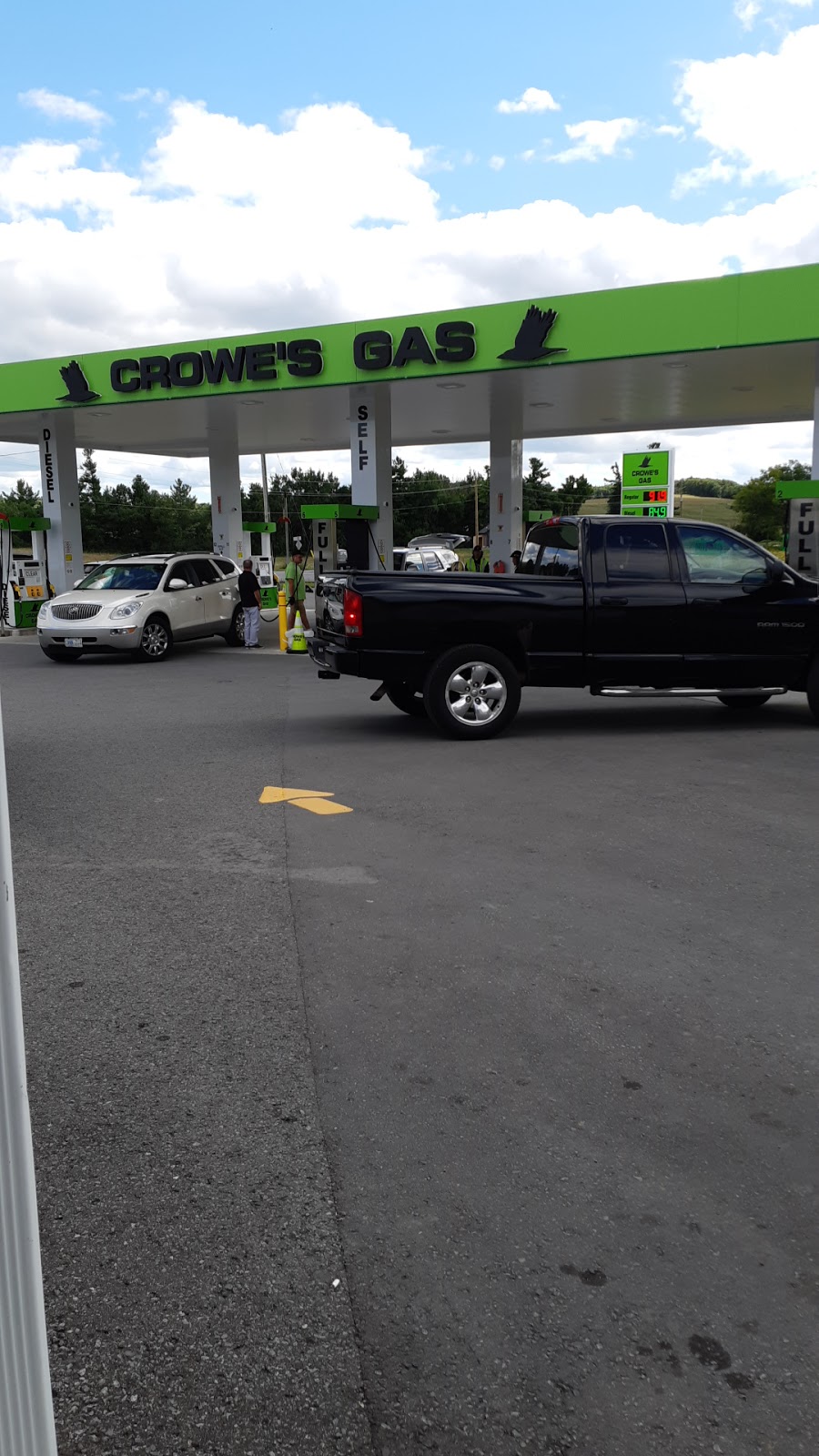 Crowe’s Gas | gas station | 8454 45, Roseneath, ON K0K 2X0, Canada | 9053522622 OR +1 905-352-2622