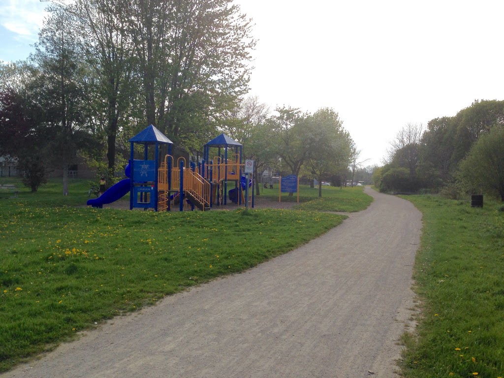 Sunnydale Garden | Waterloo, ON N2L 4T1, Canada