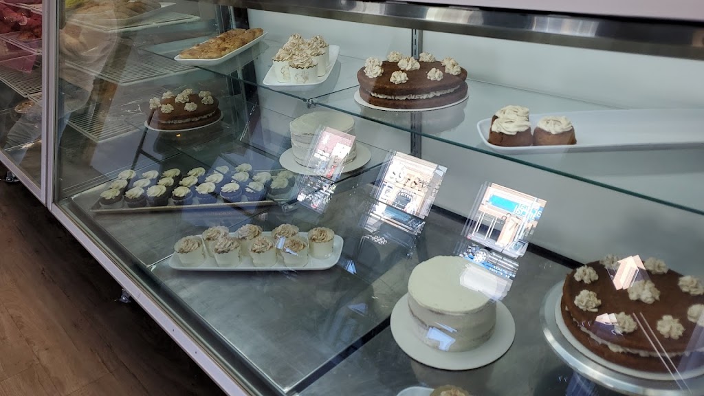 Frosted Fern Bakeshop & Eatery | 119 Centre Ave W, Black Diamond, AB T0L 0H0, Canada | Phone: (587) 888-3288